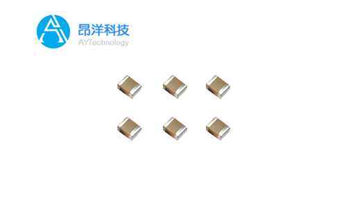 达方beat365唯一官方网站0402,2pF ±0.25pF 50V